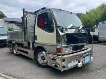 2000 Mitsubishi Canter
