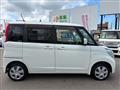 2011 Nissan ROOX