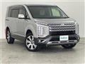 2020 Mitsubishi Delica D5