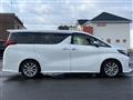 2016 Toyota Alphard