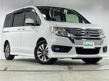 2013 Honda Step WGN