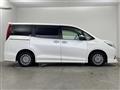 2015 Toyota Esquire