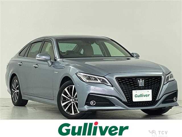 2019 Toyota Crown Hybrid