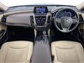 2019 Toyota Crown Hybrid