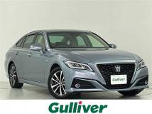2019 Toyota Crown Hybrid