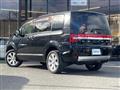 2016 Mitsubishi Delica D5