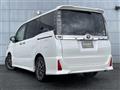 2017 Toyota Voxy