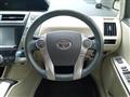 2016 Toyota PRIUS α