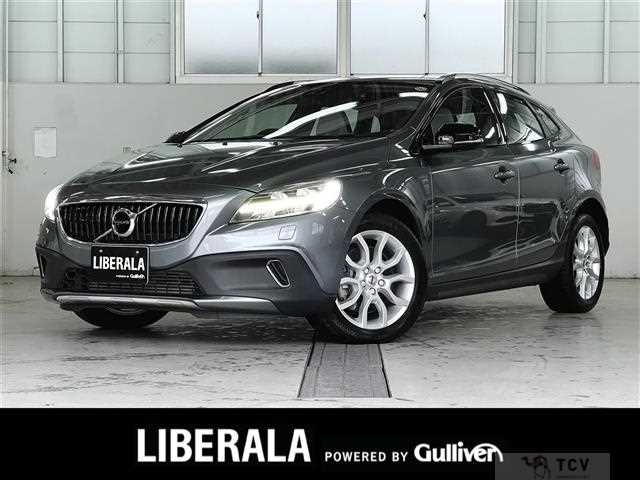2018 Volvo V40
