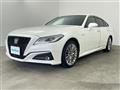 2019 Toyota Crown Hybrid