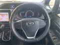 2016 Toyota Voxy