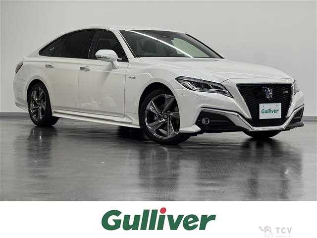 2018 Toyota Crown Hybrid