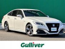 2019 Toyota Crown Hybrid