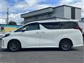 2021 Toyota Alphard Hybrid