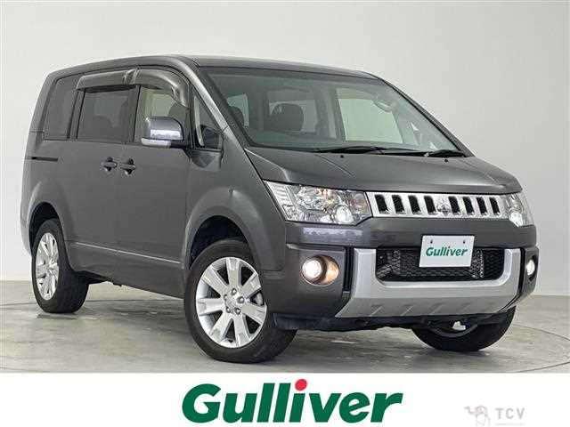 2017 Mitsubishi Delica D5