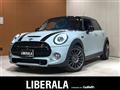 2019 BMW MINI