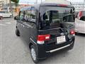 2010 Daihatsu Tanto
