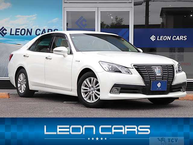 2014 Toyota Crown