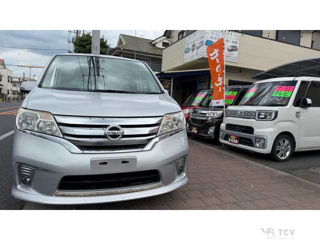 2012 Nissan Serena