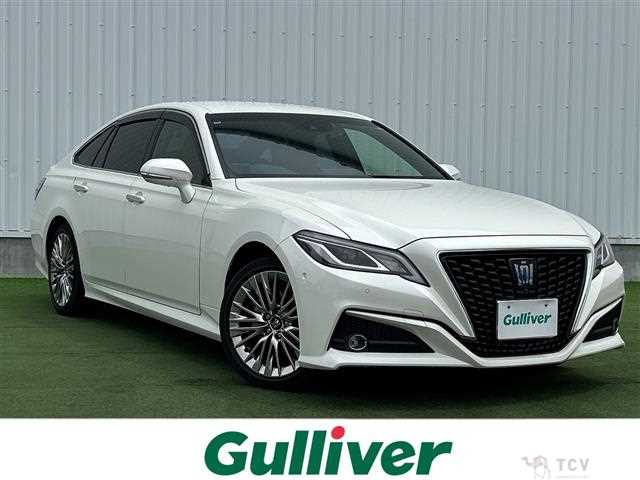 2020 Toyota Crown Hybrid