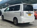 2013 Toyota Voxy