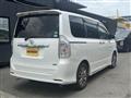2013 Toyota Voxy