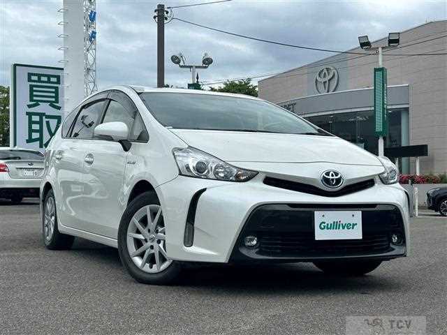 2015 Toyota PRIUS α