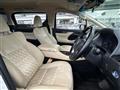 2015 Toyota Alphard Hybrid