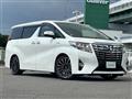 2015 Toyota Alphard Hybrid