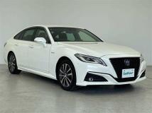 2019 Toyota Crown Hybrid