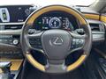 2019 Lexus ES