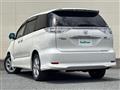 2011 Toyota Estima Hybrid