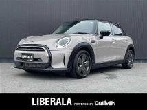 2021 BMW MINI