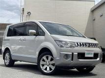2013 Mitsubishi Delica D5