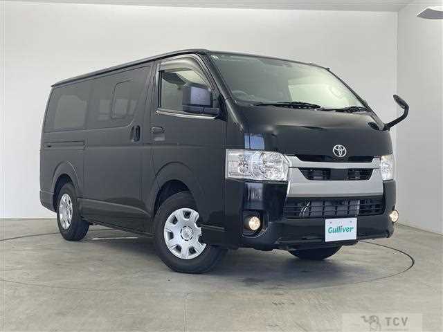 2022 Toyota Hiace Van