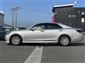 2017 Toyota Crown Hybrid