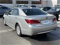 2017 Toyota Crown Hybrid
