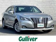 2017 Toyota Crown Hybrid