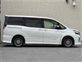 2016 Toyota Voxy