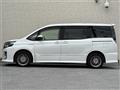 2016 Toyota Voxy
