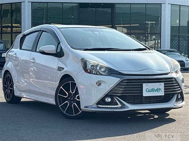 2016 Toyota AQUA