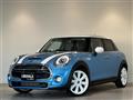 2017 BMW MINI