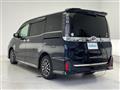 2016 Toyota Voxy