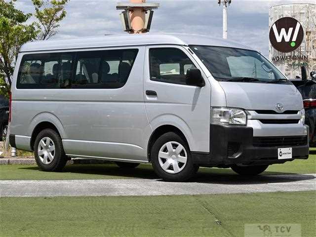 2015 Toyota Hiace