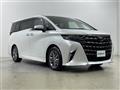 2023 Toyota Alphard Hybrid