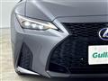 2021 Lexus IS