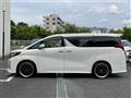 2015 Toyota Alphard