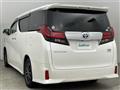 2017 Toyota Alphard Hybrid