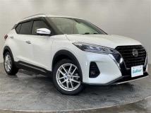2022 Nissan KIX