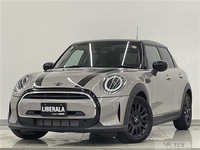 2021 BMW MINI
